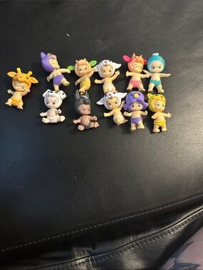 TWOZIES Baby Figures Moose Toys Twosies Lot Of 11